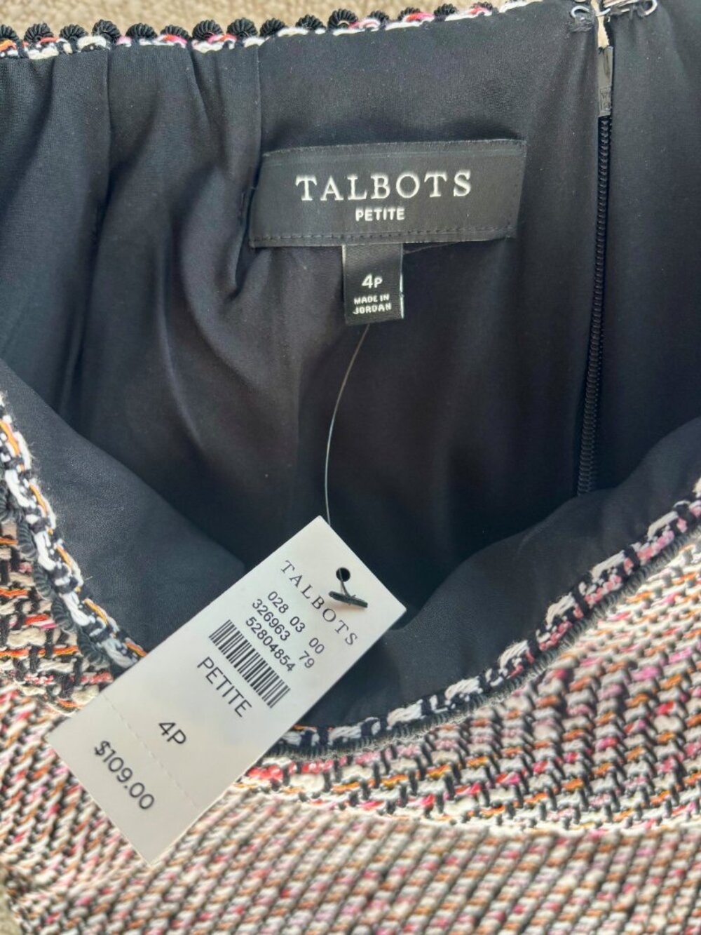 Talbots Petite Tweed Skirt | Size 4P | Chanel‑Inspired Classic | NWT - Picture 2 of 3